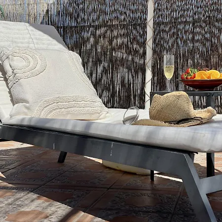 Casa Granaas Hotel 4*